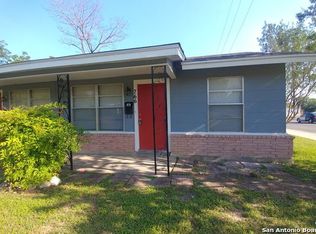 768 Edgebrook Ln, San Antonio, TX 78213