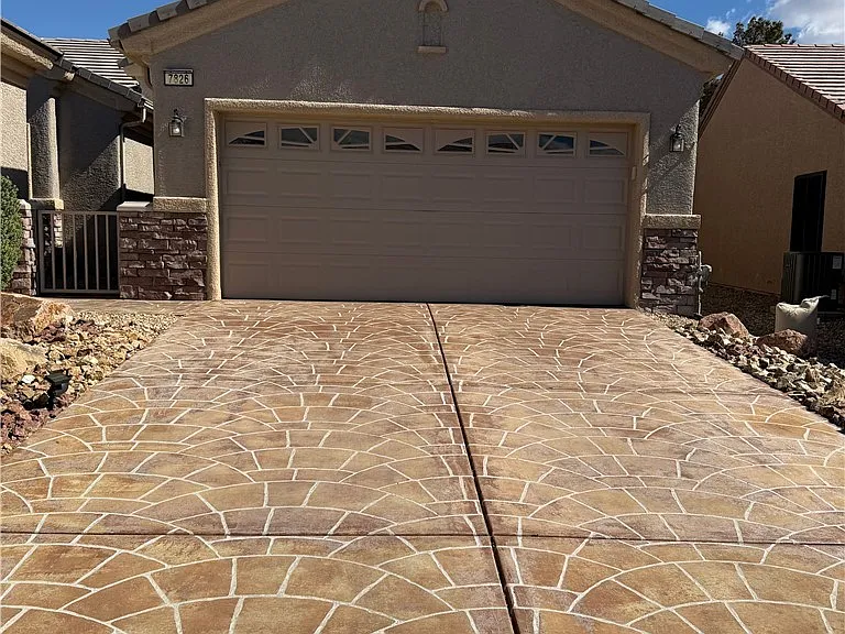 7826 Lyrebird Dr — Photo 1