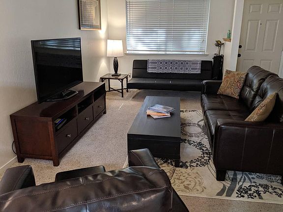 5th image of 19223 Bluebell Ct #B
