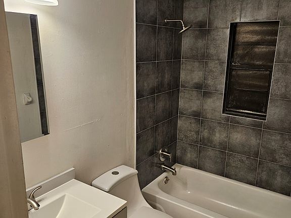 4th image of 1197 W 28th St #D
