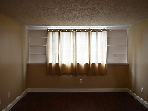4th image of 5455 N Main St APT 4A