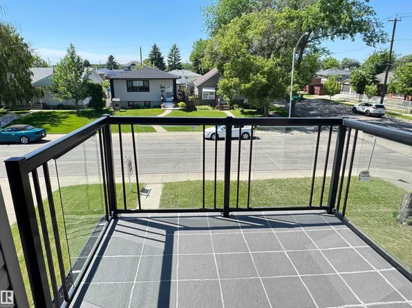 12849 133rd St NW, Edmonton, AB T5L 1S7