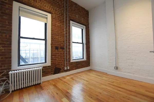 Rented by REAL New York | media 15