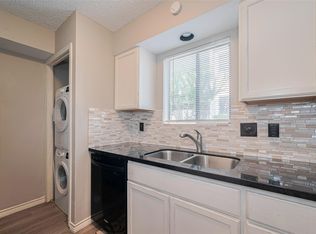 12100 Melville Dr APT 1, Montgomery, TX 77356