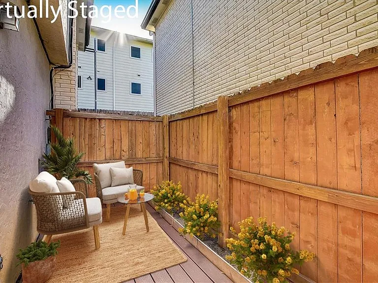 1307 Kinney Ave #162 — Photo 14