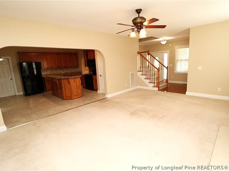 36 W Trafalgar Ct — Photo 6