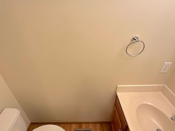 5th image of 8577 Clover Glade Dr