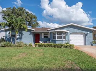 940 Wicks Dr, Palm Harbor, FL 34684
