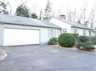 10 Little Rest Rd, Kingston, RI 02881
