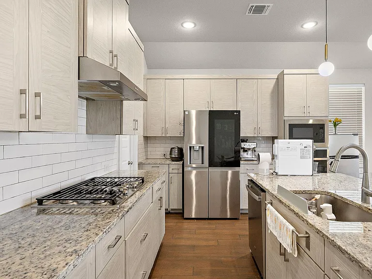 120 Upland Dr — Photo 10