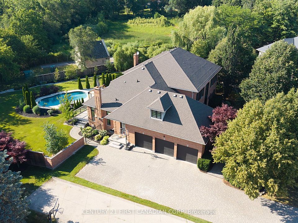 1st image of 106 Fitzwilliam Blvd