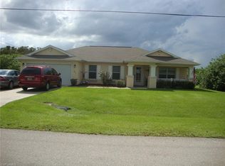 844 Neuse Ave, Fort Myers, FL 33913