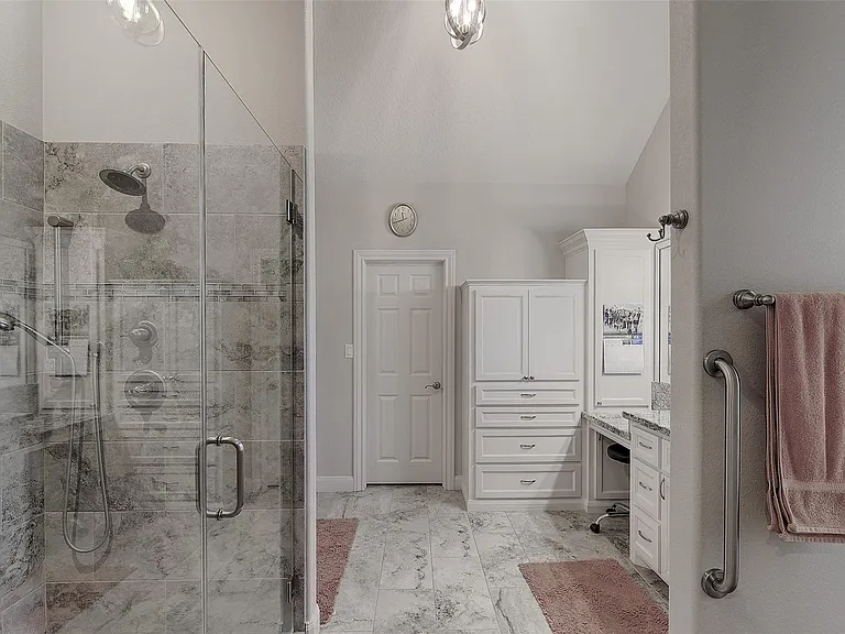 756 Holly Springs Dr — Photo 15