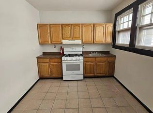 882 S 20th St #A1, Newark, NJ 07108