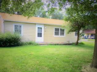 1124 Old Main St, Newton, KS 67114
