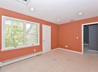 80 Kingwood Dr, Little Falls, NJ 07424