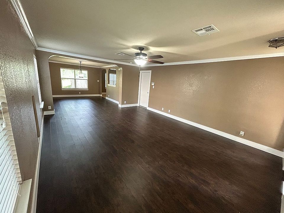 Living/ Dinning Room