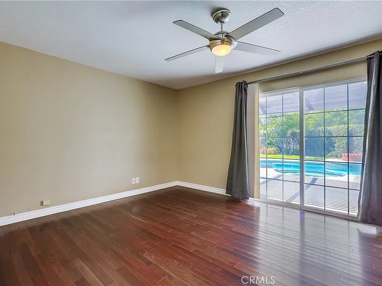 27635 Durazno — Photo 13