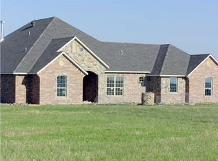 7143 Ranch Dr NE, Piedmont, OK 73078