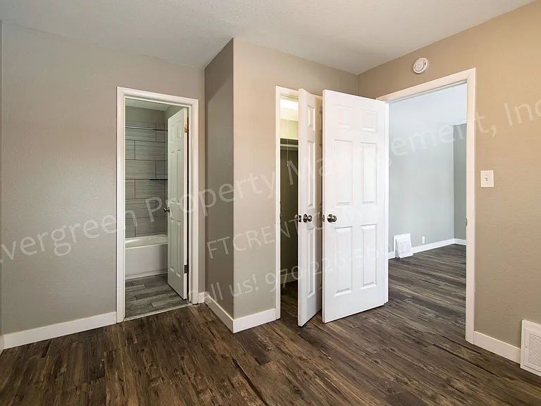 207 E Stuart St — Photo 11