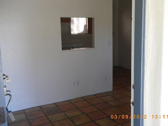 2nd image of 324 W Mission St #B