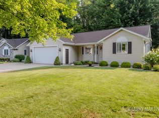 4267 Bass Creek Dr, Hudsonville, MI 49426