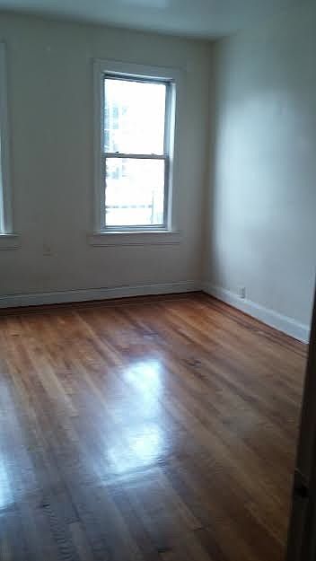 2nd image of 734 E 227th St APT 2