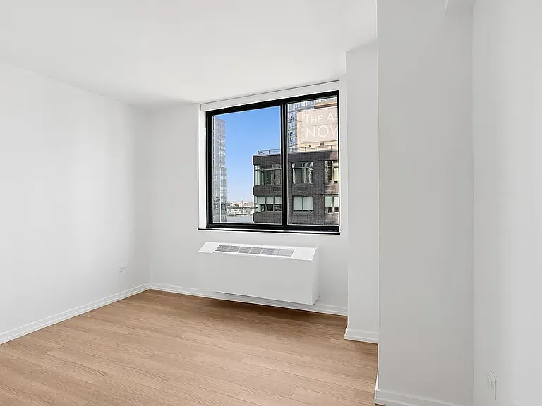 75 W End Ave #R26B — Photo 14