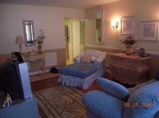 1330 W Crestview St, Springfield, MO 65807