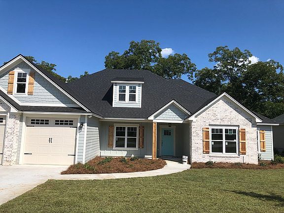 2nd image of 4741 Amelia Cir