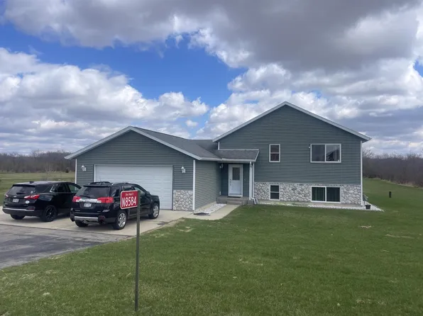 N8584 Story Ridge Court, Belleville, WI 53508