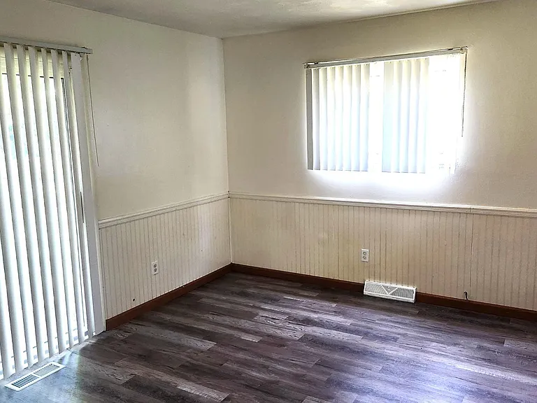 3365 Valleston Pkwy — Photo 15