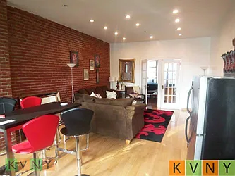 Rented by KVNY Soho