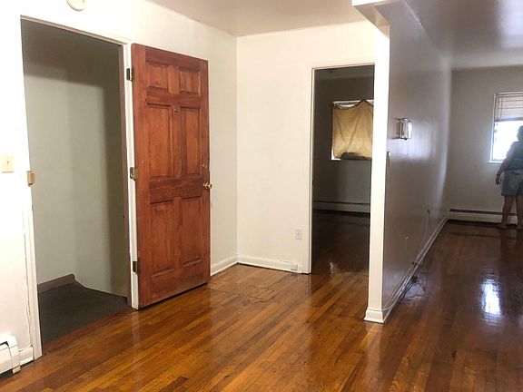 2nd image of 615 E 240th St