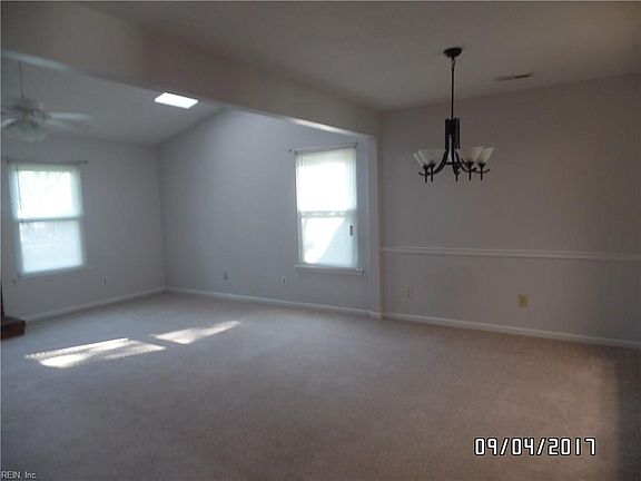 4th image of 1201 Beethoven Ct