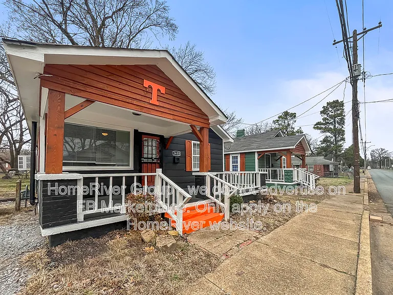1633 Orr St — Photo 1
