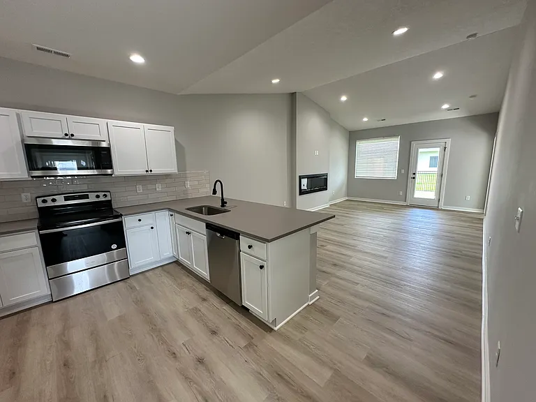 5471 Brisk Bay Ct — Photo 3
