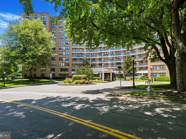 1600 Hagys Ford Rd APT 8, Penn Valley, PA 19072