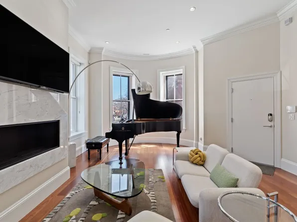 206 W Brookline St #2, Boston, MA 02118