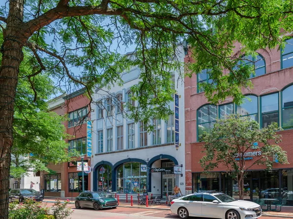 125 S Kalamazoo Mall APT 508, Kalamazoo, MI 49007