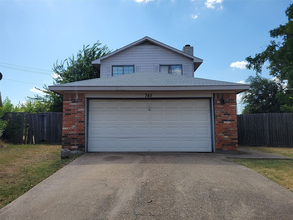 1st image of 745 Meadowcreek Ct