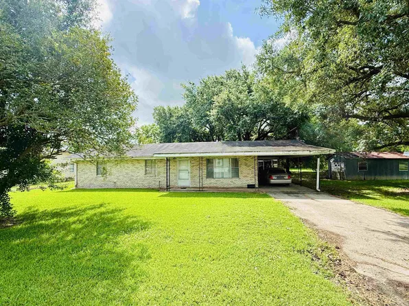 293 Saint Ann St, Raceland, LA 70394