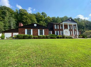 152 Daniels Crk, Banner, KY 41603