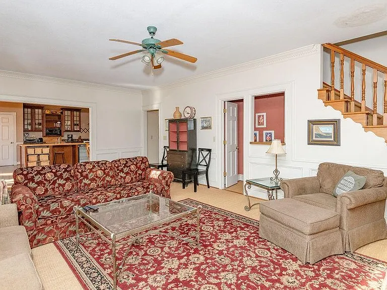 10315 Crescent Ridge Dr — Photo 12
