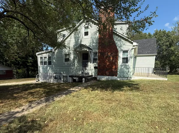 641 Norris Dr, Jefferson City, MO 65109