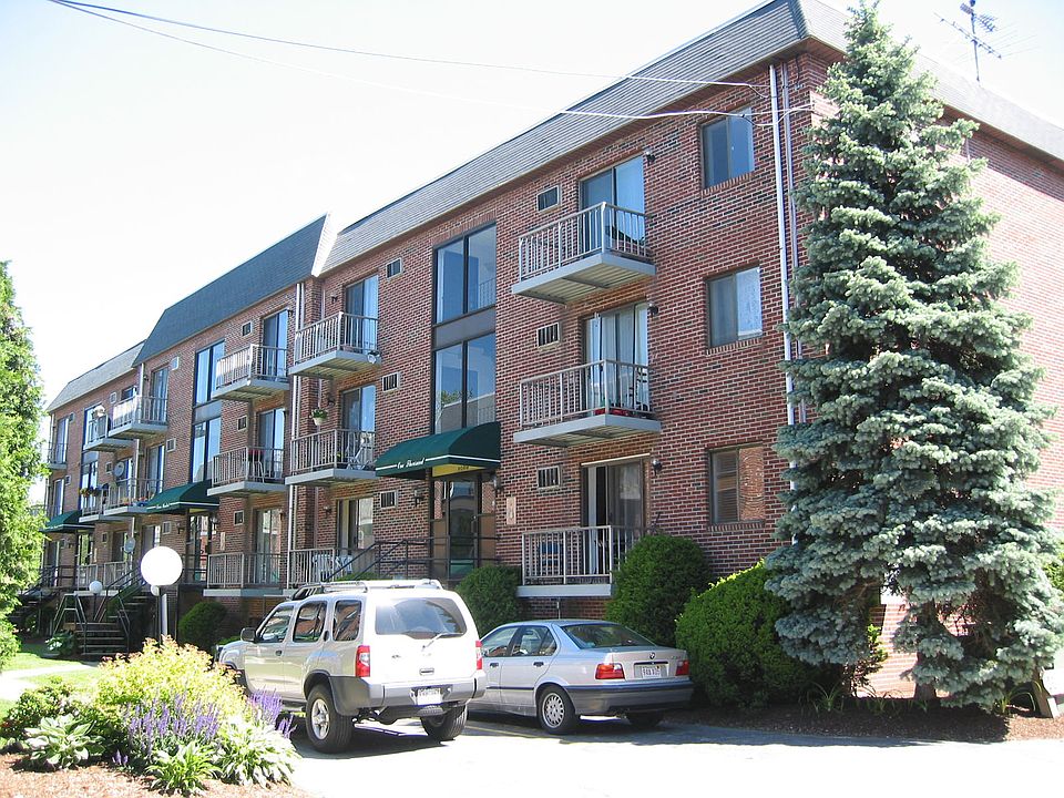 1st image of 1186 Worcester Rd Unit 1031
