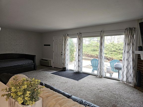 3rd image of 92 Red Chimney ROAD #3