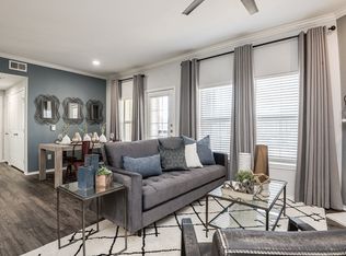 Ranch Three0Five, Arlington, TX 76018