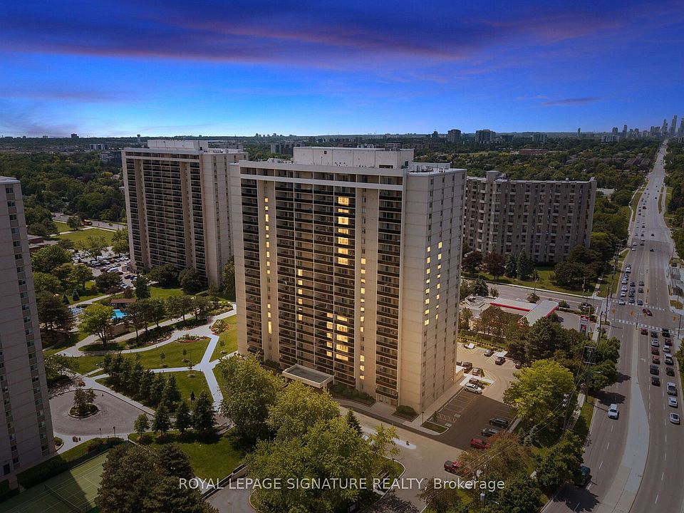 1st image of 820 Burnhamthorpe Rd #606