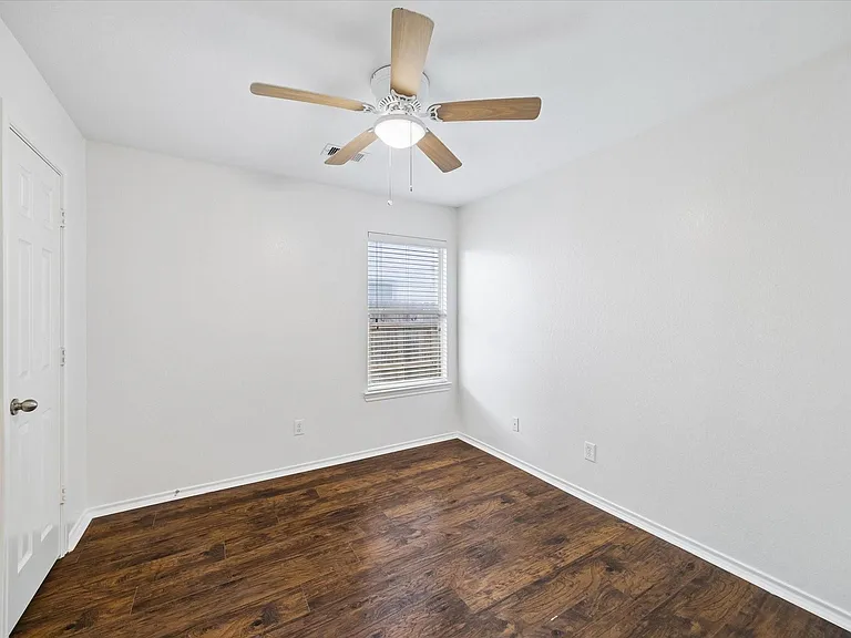 9110 River Dale Canyon Ln — Photo 8